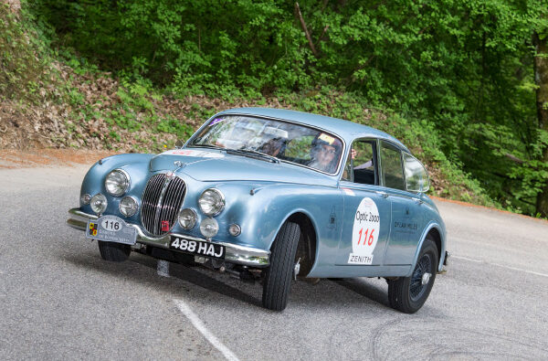 May 2018 – Tour Auto