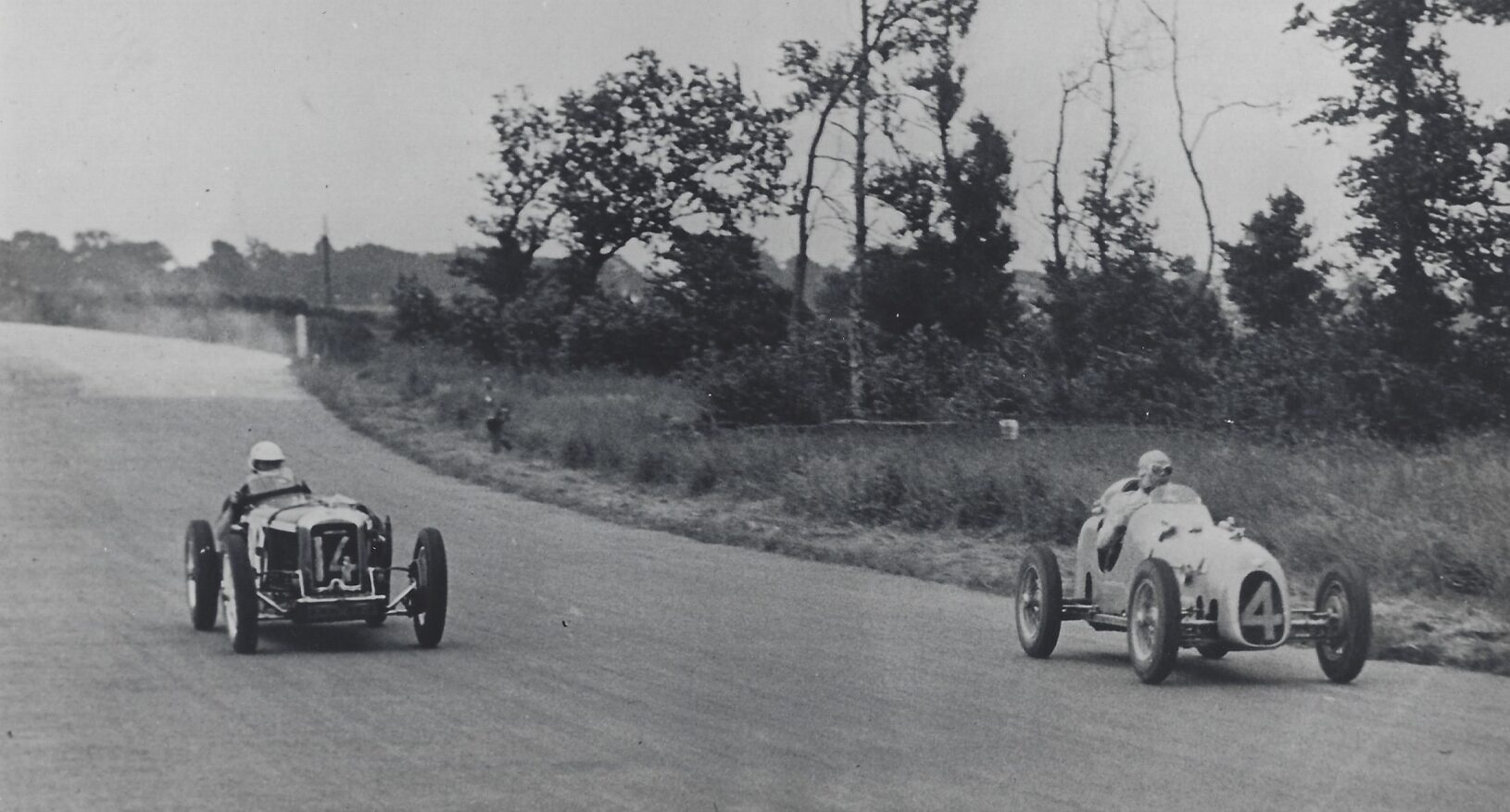Vintage photos showing crowd watching a Detail photo of 1927 Amilcar C6 ‘W.E.Humphreys’ Brooklands Voiturette being raced