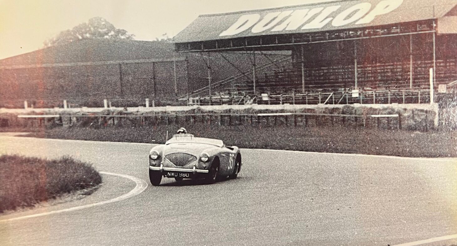 Austin Healey 100/4 racing