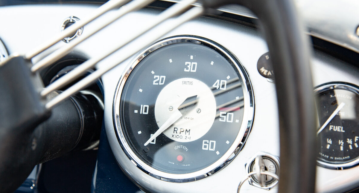 Austin Healey 100/4 interior