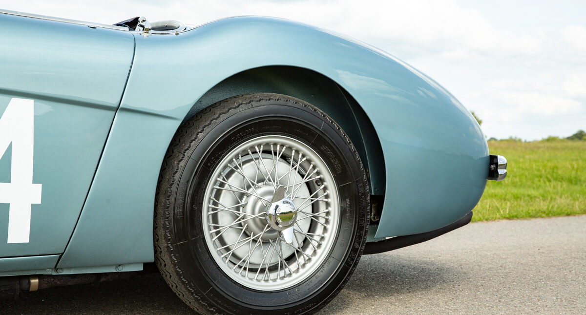 Austin Healey 100/4 photo
