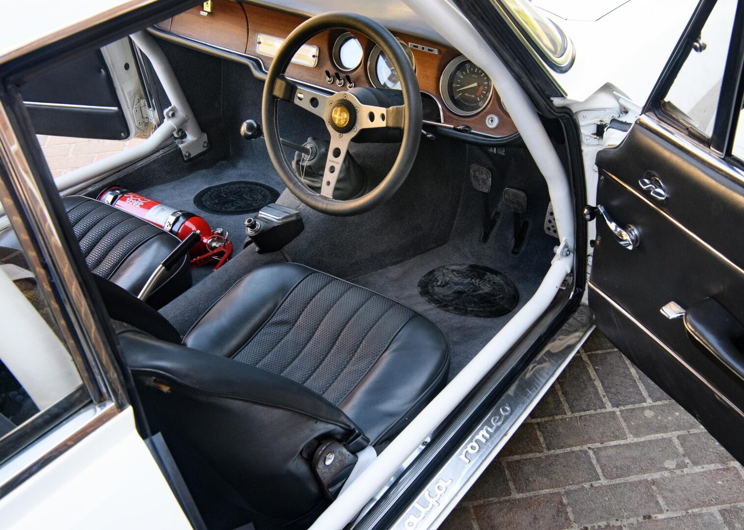 1967 Alfa Romeo Giulia Sprint Veloce – UK RHD