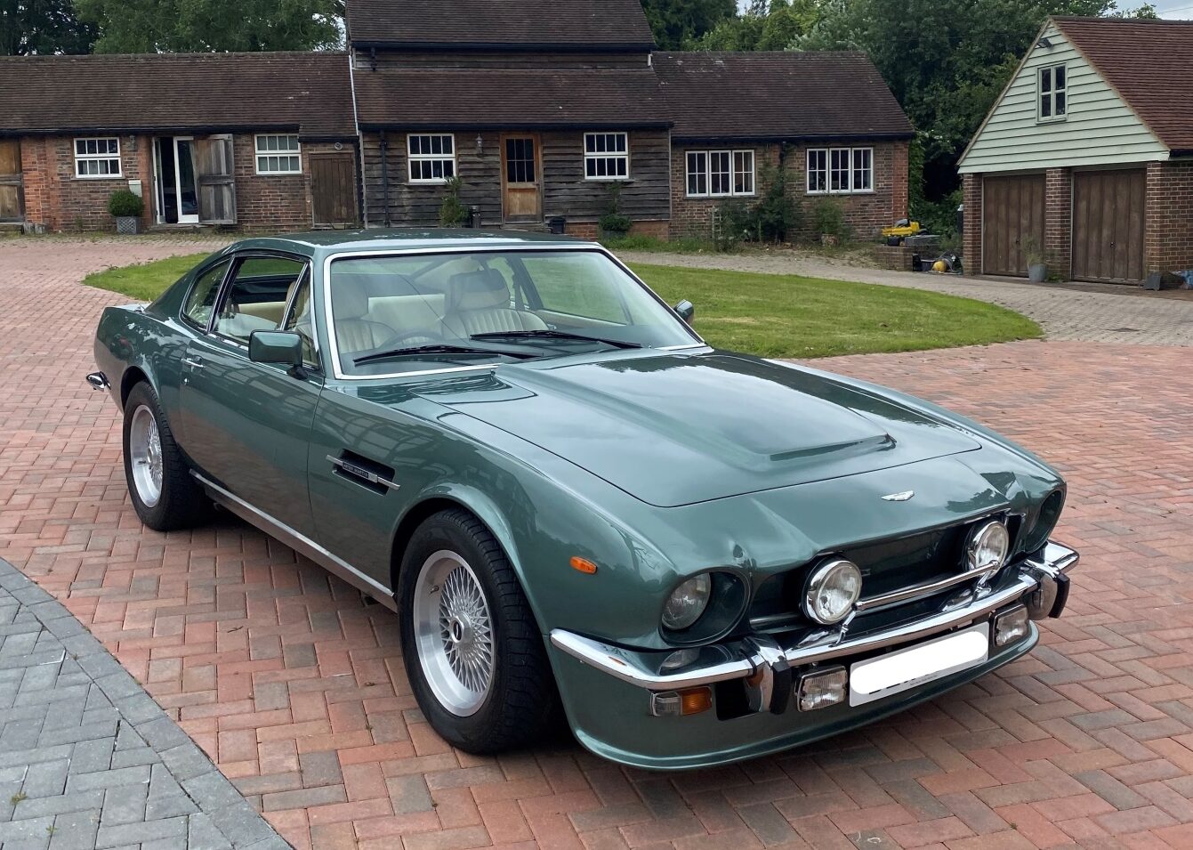 1978 Aston Martin V8 Saloon