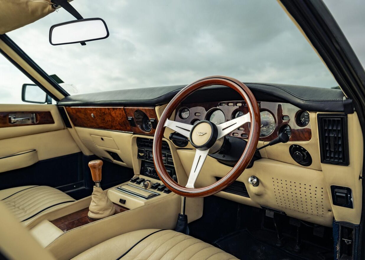 1980 Aston Martin V8 Volante
