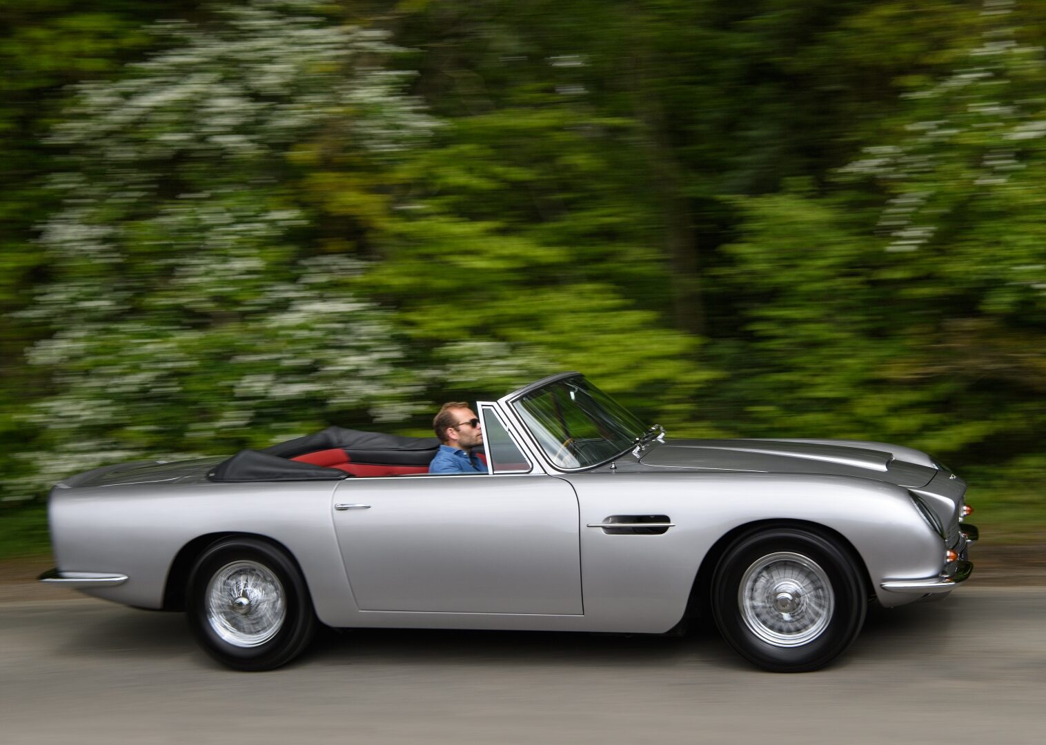 1968 Aston Martin DB6 Volante
