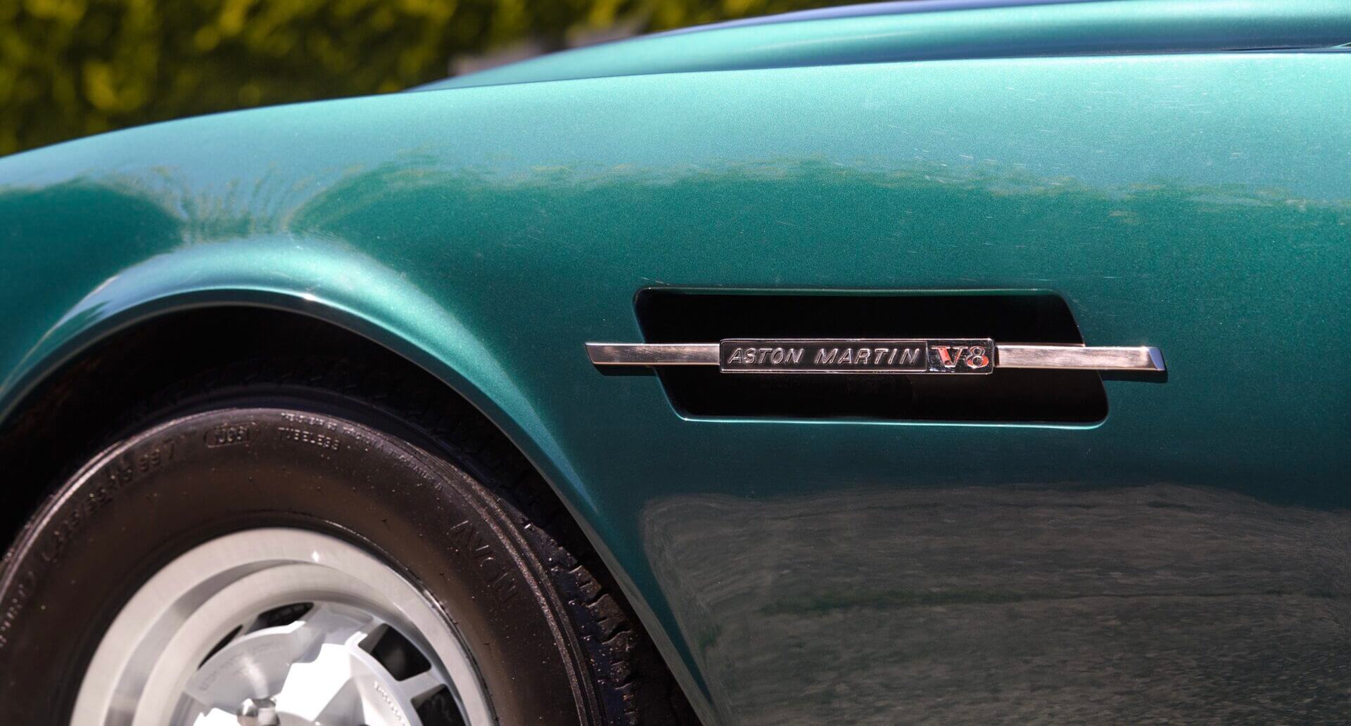 Photo of Aston Martin V8 Volante wing