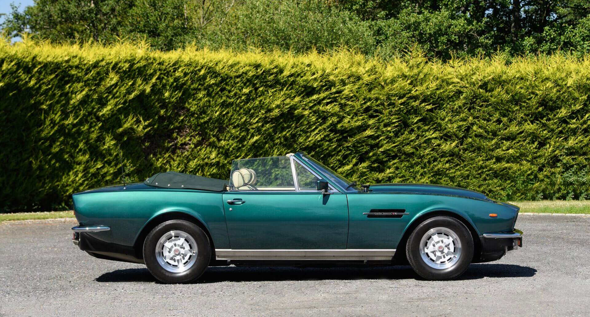 Side view of Aston Martin V8 Volante