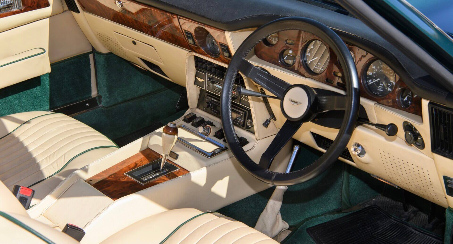 Dashboard of Aston Martin V8 Volante