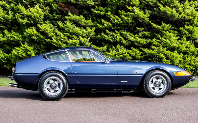 1971 Ferrari 365 GTB4 Daytona – RHD Plexiglass