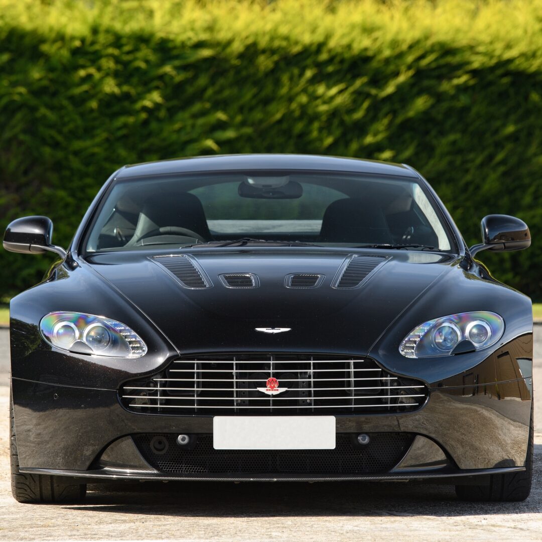 2010 Aston Martin V12 Vantage