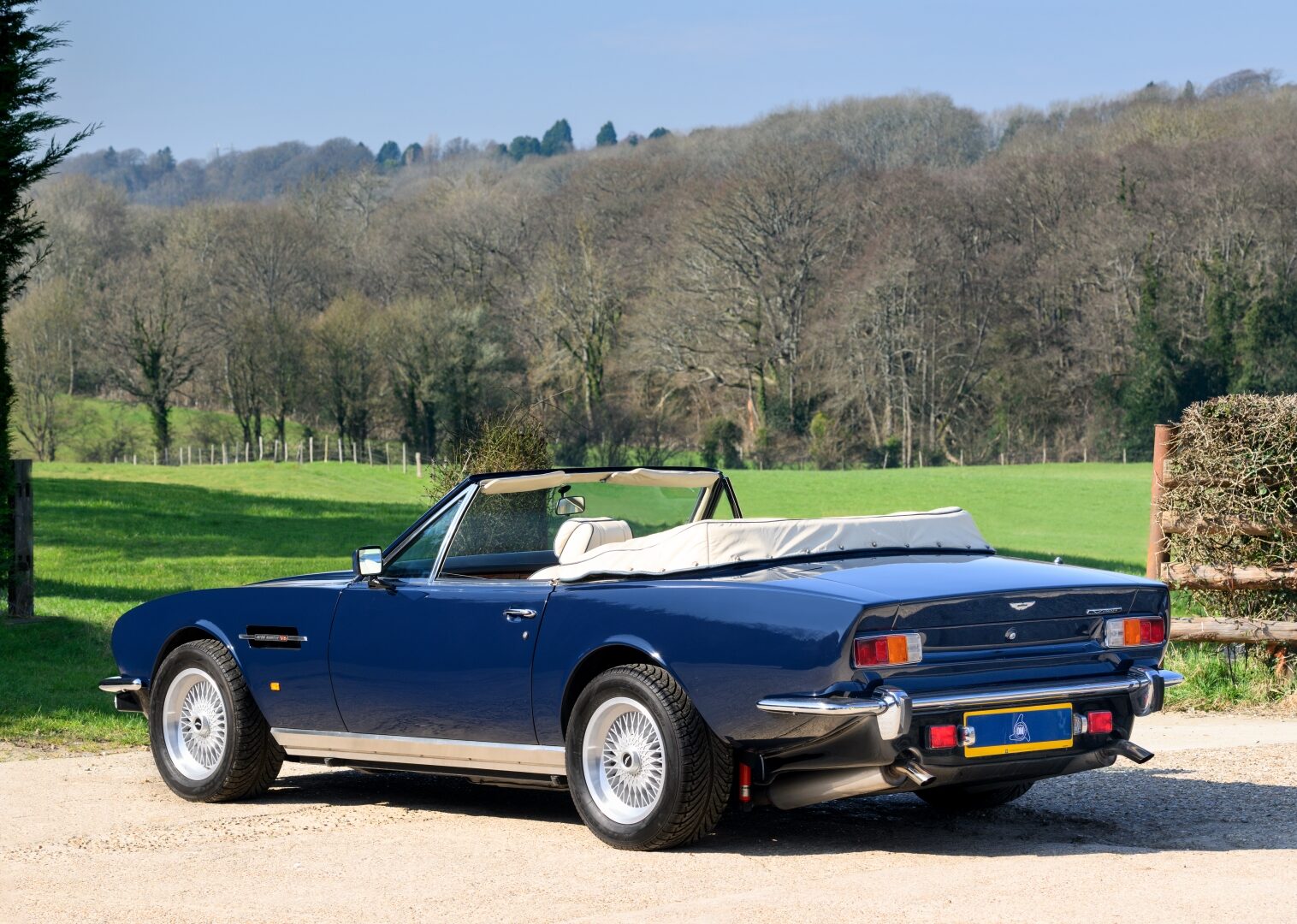 1987 Aston Martin V8 Volante EFi