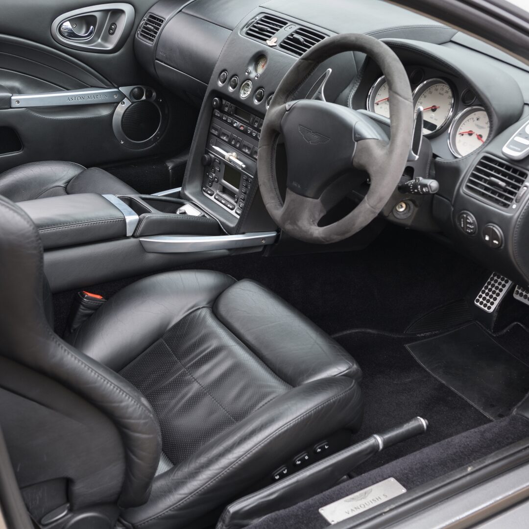 2005 Aston Martin Vanquish S