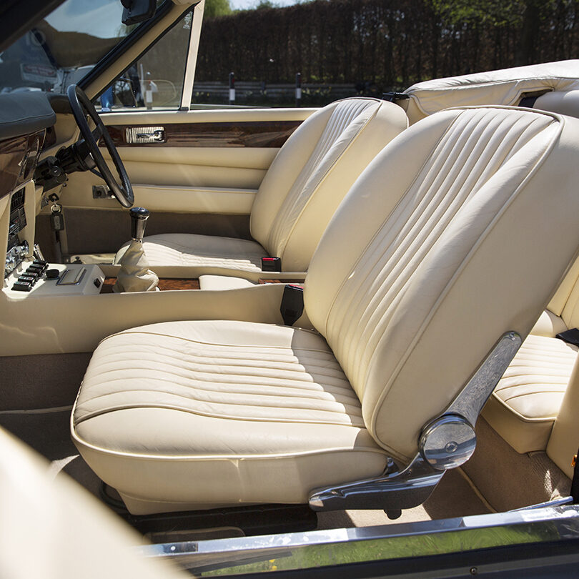 1983 Aston Martin V8 Volante
