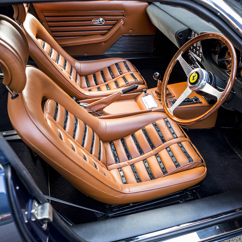 1971 Ferrari 365 GTB4 Daytona – RHD Plexiglass