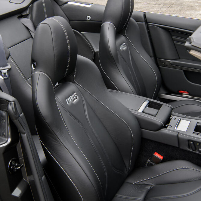 2011 Aston Martin DBS Volante