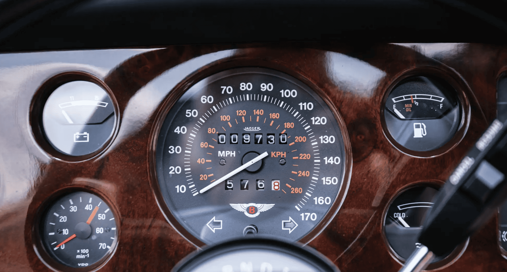 Dashboard of 1989 Bentley Continental Convertible