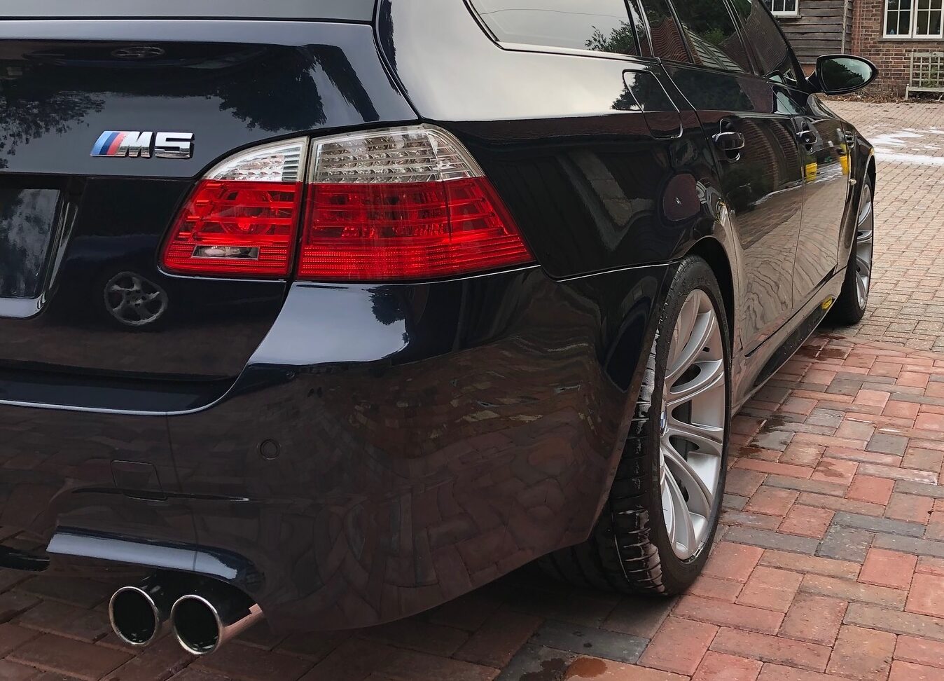 2007 BMW M5 Touring