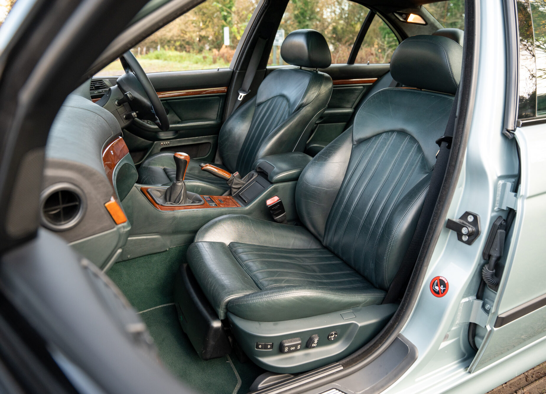 1999 BMW E39 M5 Individual