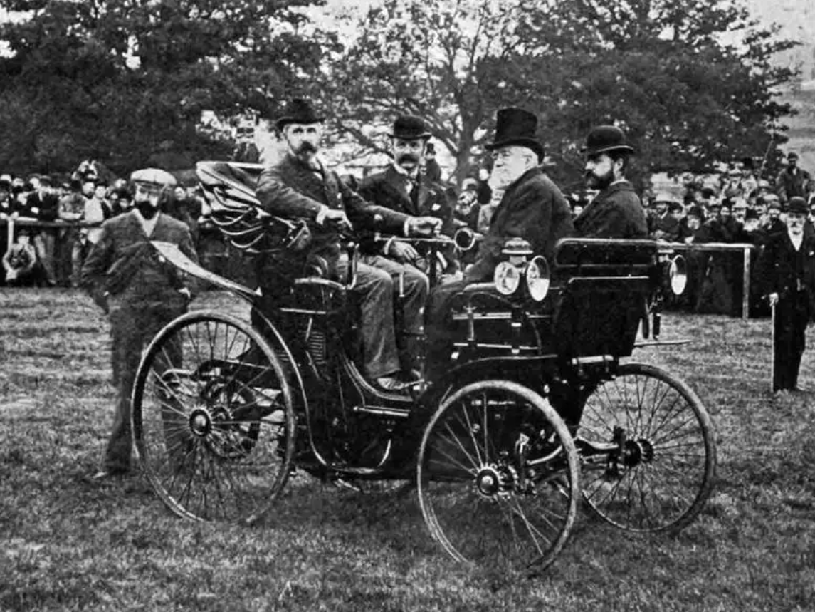 1895- 15th October 