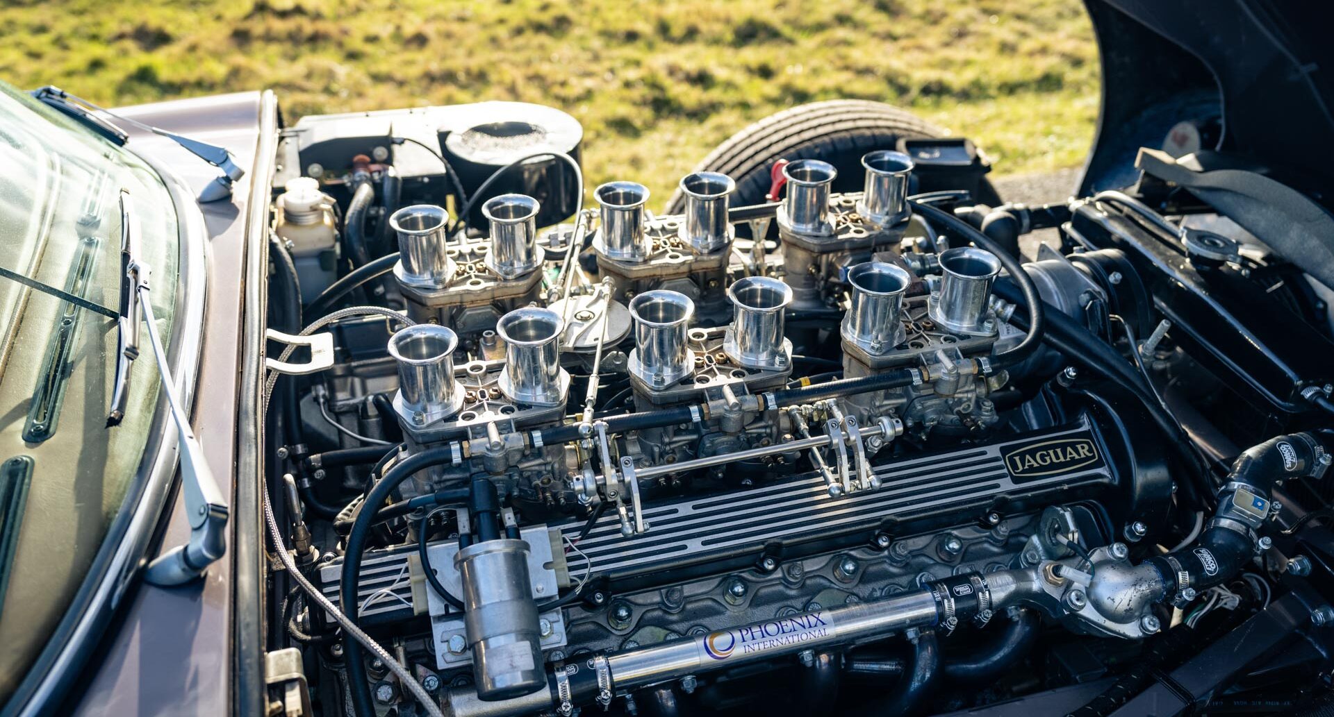 Photo showing engine of Jaguar V12 E Type Roadster