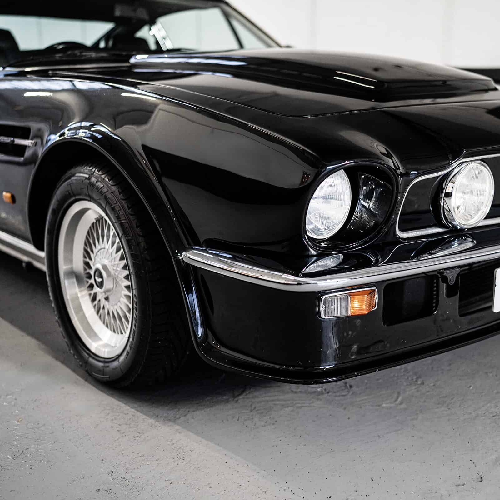 1988 Aston Martin V8 Vantage