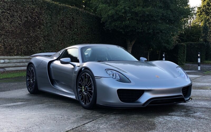 2015 Porsche 918 Spyder