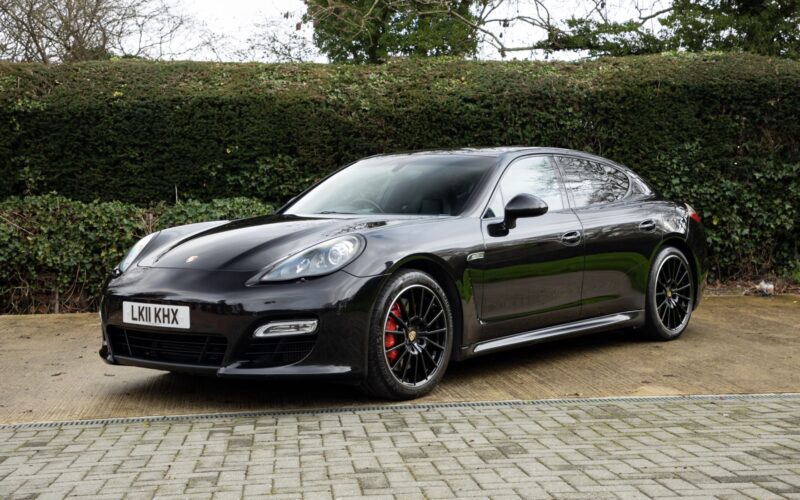 2011 Porsche Panamera Turbo S