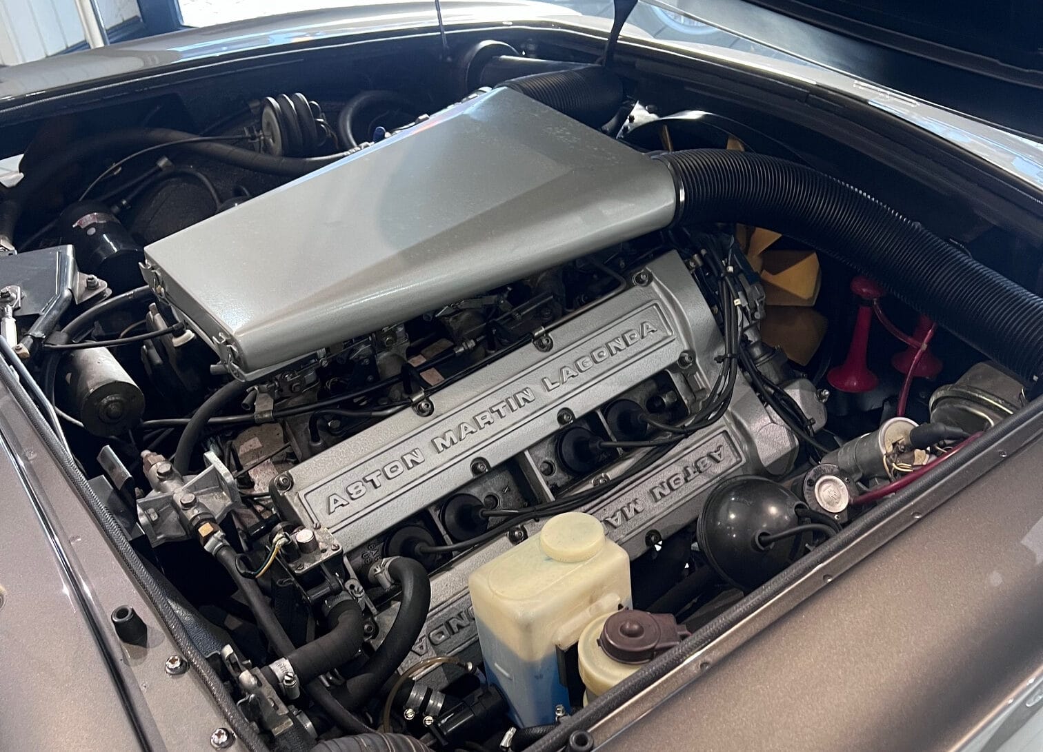 1985 Aston Martin V8 Volante – UNDER OFFER